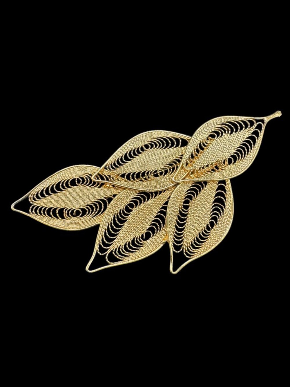 Vintage Large Filigree Brooch Gold tone Wire Filled Multi Leaves Pin